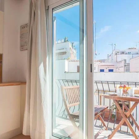 Hola! - Centric * Sitges